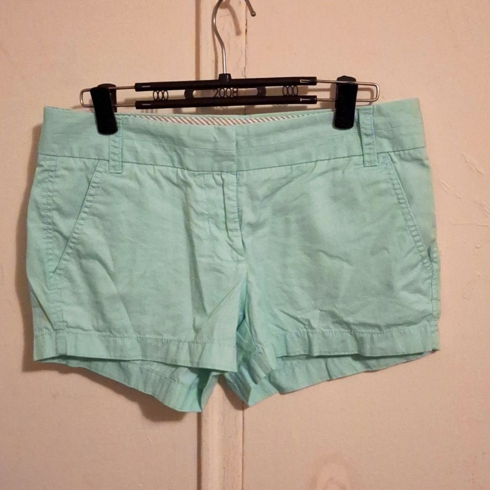 J.Crew chino shorts mint green size 0 cotton shorts broken in style golf shorts